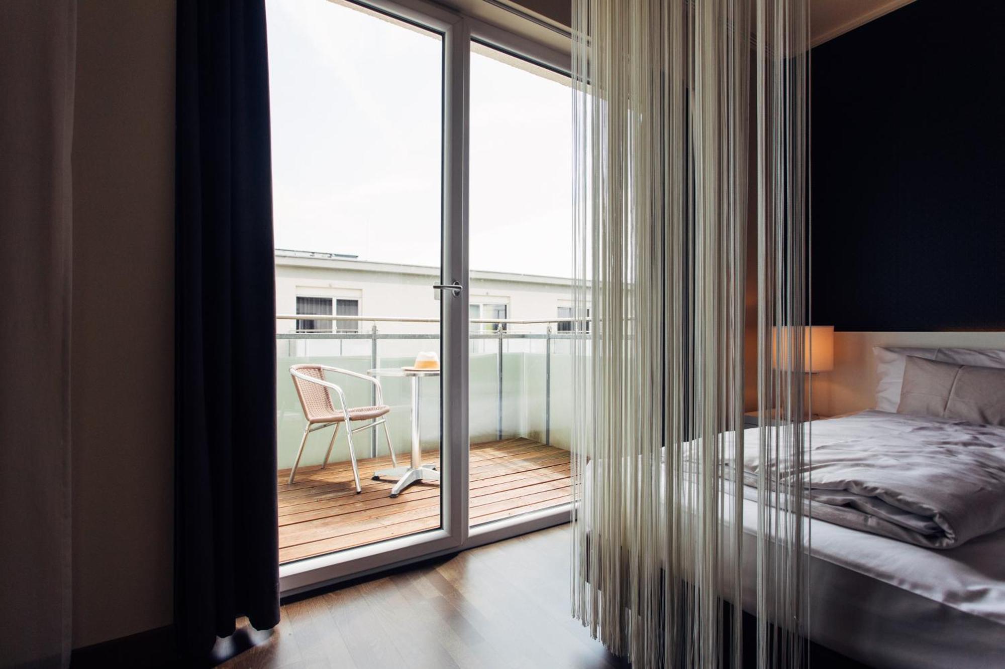 Harry'S Home Linz-Urfahr Hotel & Apartments Exterior photo