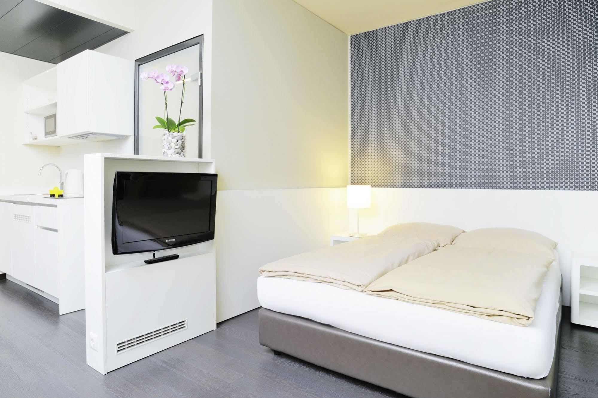 Harry'S Home Linz-Urfahr Hotel & Apartments Exterior photo